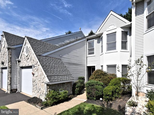 6 KANON CT, Newtown, PA 18940