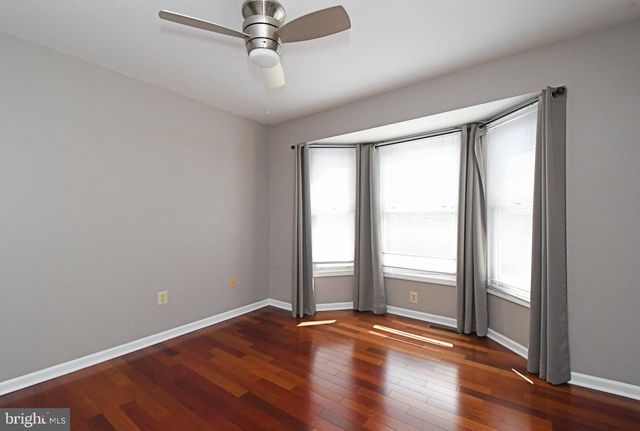 6 KANON CT, Newtown, PA 18940