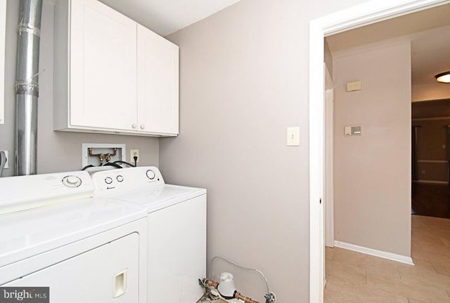 6 KANON CT, Newtown, PA 18940