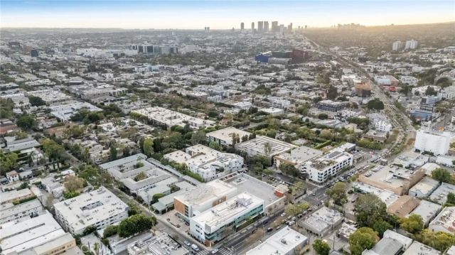 1030 N Kings Road 405, West Hollywood, CA 90069