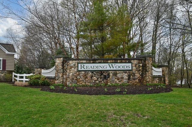 57 Augustus Court 1010, Reading, MA 01867