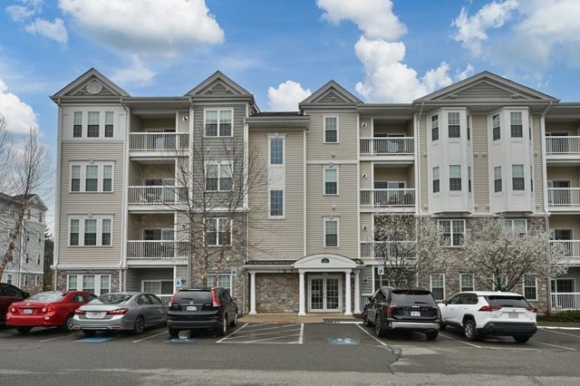57 Augustus Court 1010, Reading, MA 01867