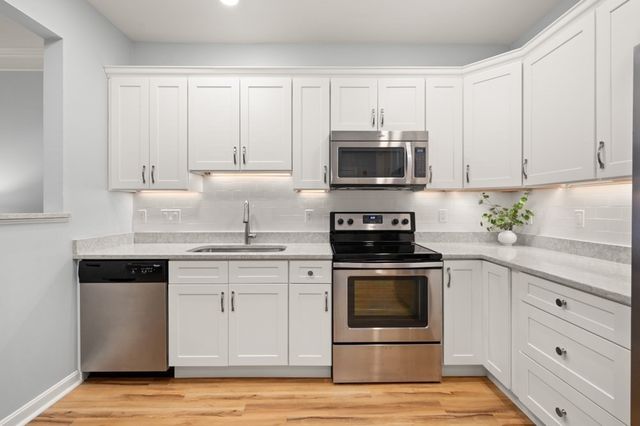 57 Augustus Court 1010, Reading, MA 01867