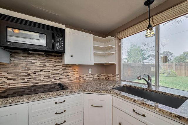 12346 Gainsborough Drive, Houston, TX 77031