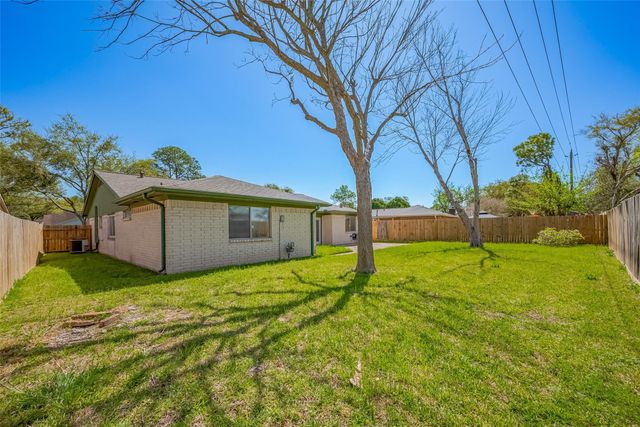 12346 Gainsborough Drive, Houston, TX 77031