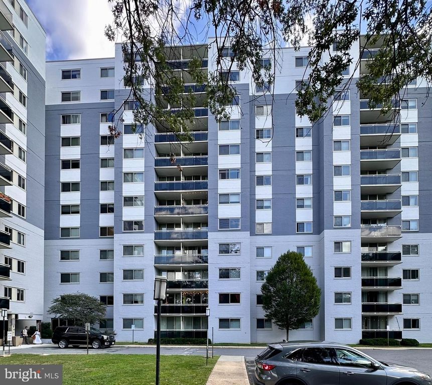 Image 12 of property listing at 7333 NEW HAMPSHIRE AVE #420W, Takoma Park, MD 20912