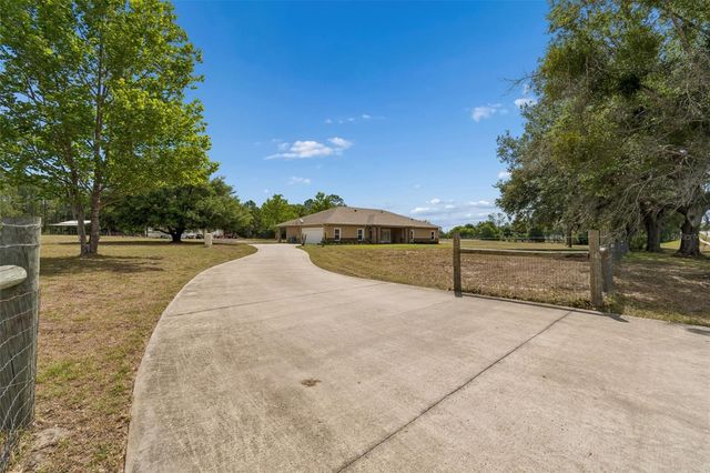 29913 DARBY ROAD, Dade City, FL 33525