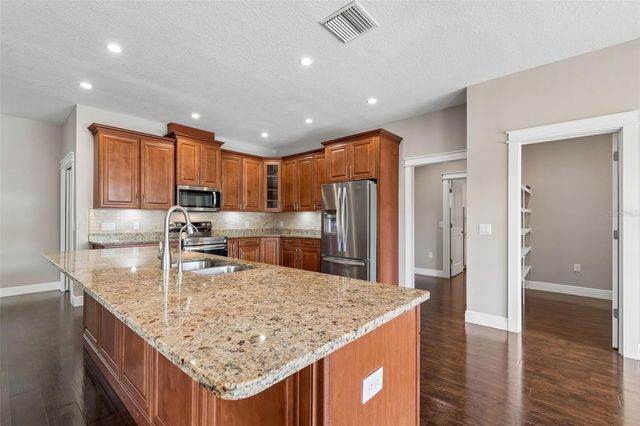 29913 DARBY ROAD, Dade City, FL 33525
