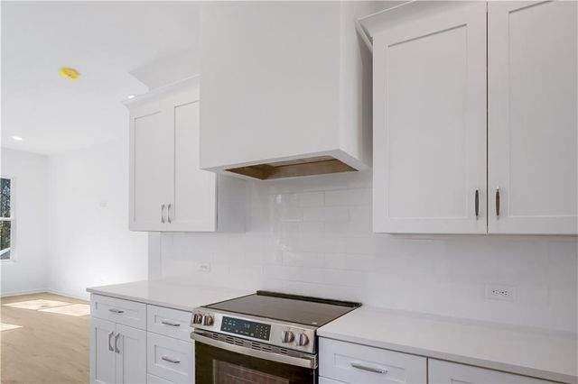 3213 McHenry Avenue, Scottdale, GA 30079