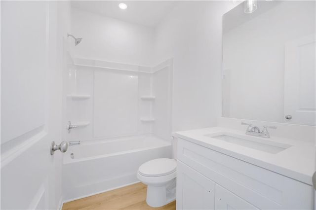 3213 McHenry Avenue, Scottdale, GA 30079