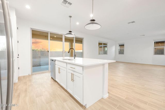 6593 E Via Arroyo Largo --, Tucson, AZ 85756