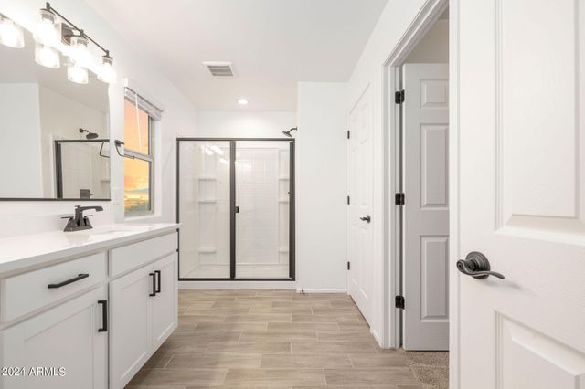 6593 E Via Arroyo Largo --, Tucson, AZ 85756