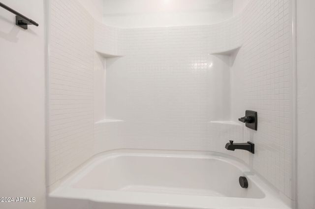 6593 E Via Arroyo Largo --, Tucson, AZ 85756