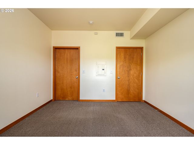 2335 Nw RALEIGH St A317, Portland, OR 97210
