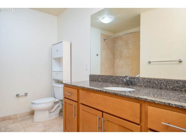 2335 Nw RALEIGH St A317, Portland, OR 97210