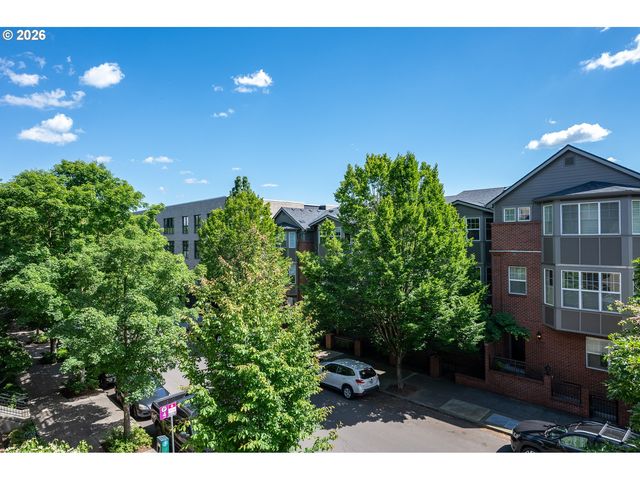 2335 Nw RALEIGH St A317, Portland, OR 97210