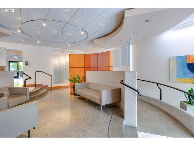 2335 Nw RALEIGH St A317, Portland, OR 97210