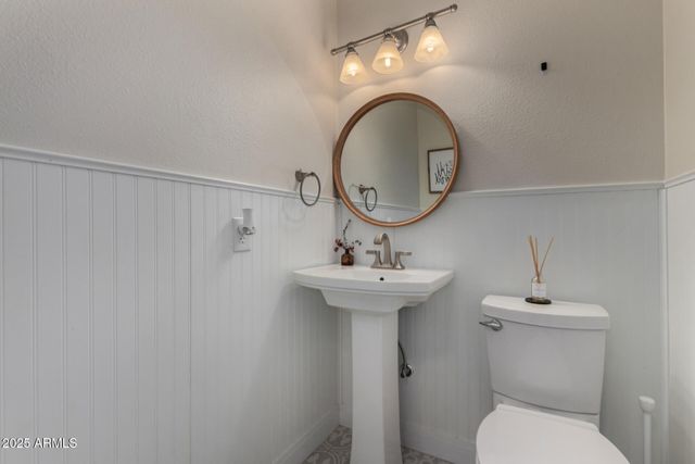 636 E MESQUITE Avenue, Gilbert, AZ 85296