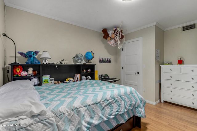 636 E MESQUITE Avenue, Gilbert, AZ 85296