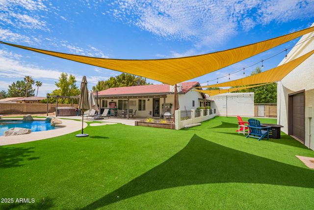 636 E MESQUITE Avenue, Gilbert, AZ 85296