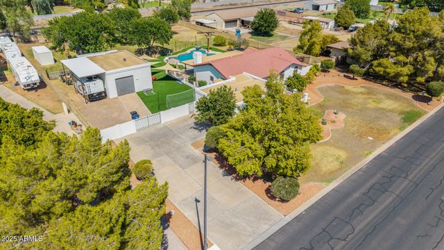 636 E MESQUITE Avenue, Gilbert, AZ 85296