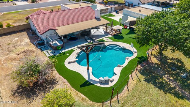 636 E MESQUITE Avenue, Gilbert, AZ 85296