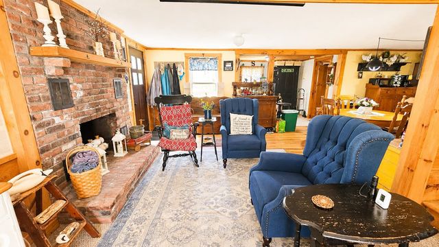 1329 Newfane Road, Wardsboro, VT 05355