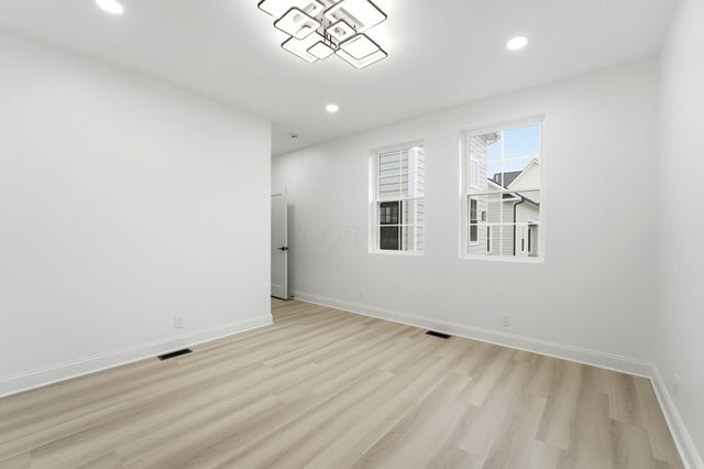 3615 Kassidy Drive, Grove City, OH 43123