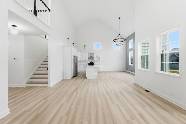 3615 Kassidy Drive, Grove City, OH 43123