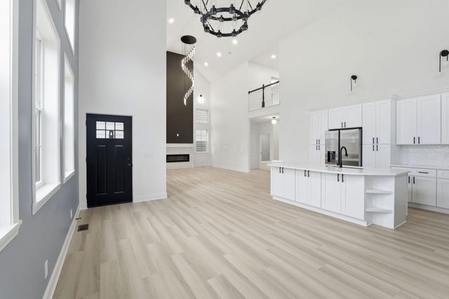 3615 Kassidy Drive, Grove City, OH 43123