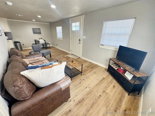 112 W Allen Road, Tahlequah, OK 74464