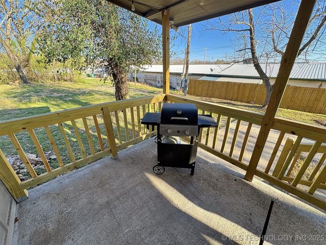 112 W Allen Road, Tahlequah, OK 74464