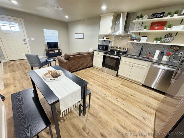 112 W Allen Road, Tahlequah, OK 74464