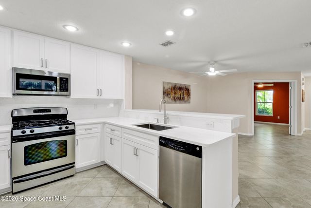 1670 Pointe West Way, Vero Beach, FL 32966