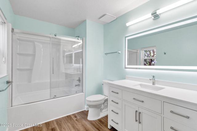 1670 Pointe West Way, Vero Beach, FL 32966