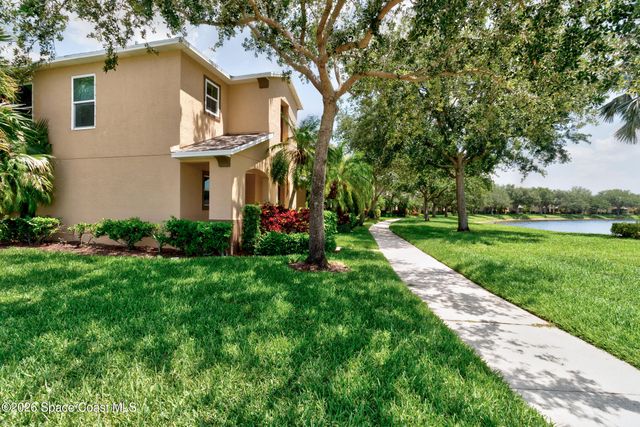 1670 Pointe West Way, Vero Beach, FL 32966