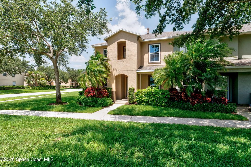 1670 Pointe West Way, Vero Beach, FL 32966