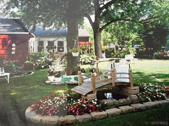 924 Delaware Road, Tonawanda, NY 14223