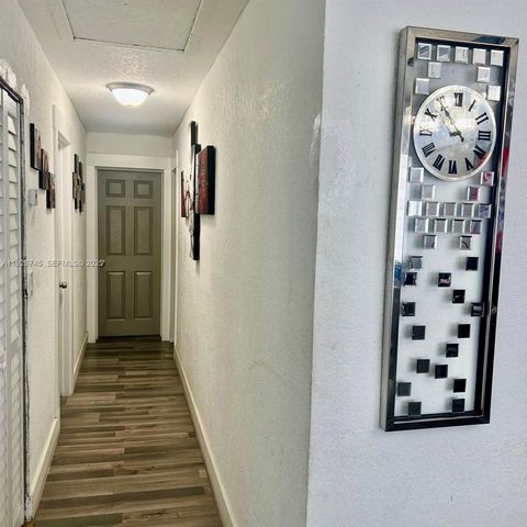 3780 NW 165th St, Miami Gardens, FL 33054