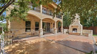 295 N WEST END AVE, New Braunfels, TX 78130