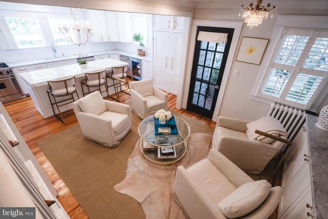 254 KING GEORGE ST, Annapolis, MD 21401