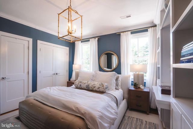 254 KING GEORGE ST, Annapolis, MD 21401