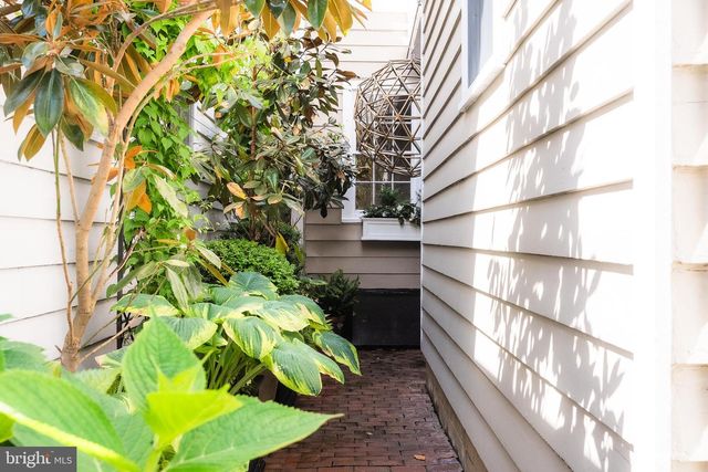 254 KING GEORGE ST, Annapolis, MD 21401