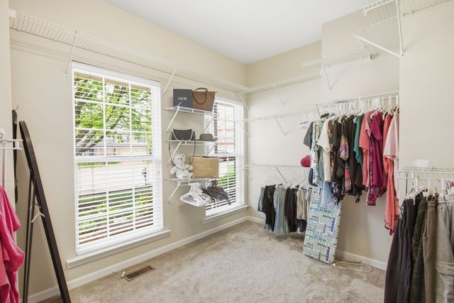 2004 Towhee Ct, Spring Hill, TN 37174
