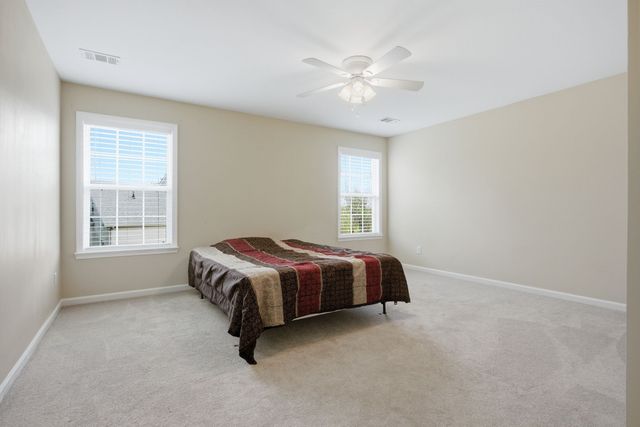 2004 Towhee Ct, Spring Hill, TN 37174