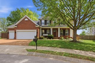 2004 Towhee Ct, Spring Hill, TN 37174