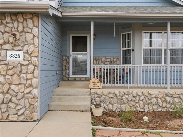 3325 Crazy Horse Dr, Wellington, CO 80549