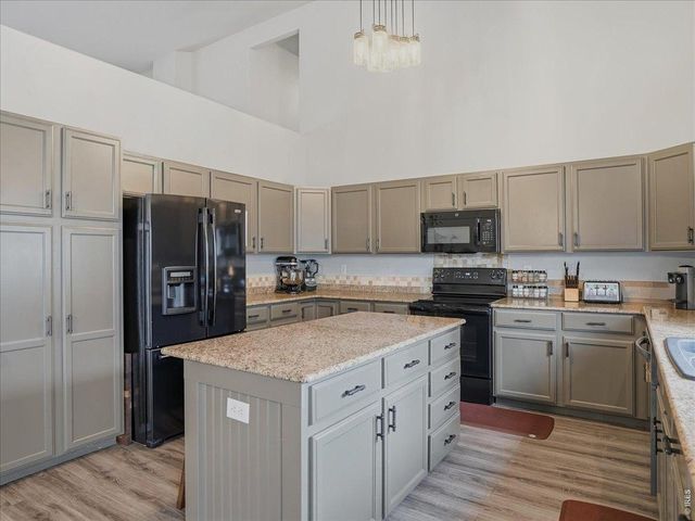3325 Crazy Horse Dr, Wellington, CO 80549
