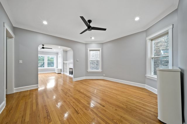 4825 W George Street, Chicago, IL 60641
