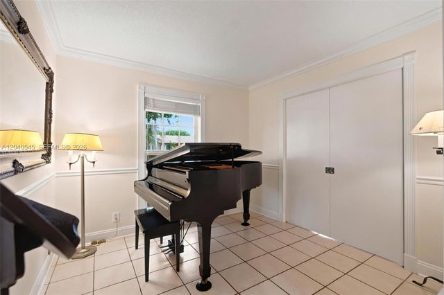2760 NW 108th Ave, Sunrise, FL 33322